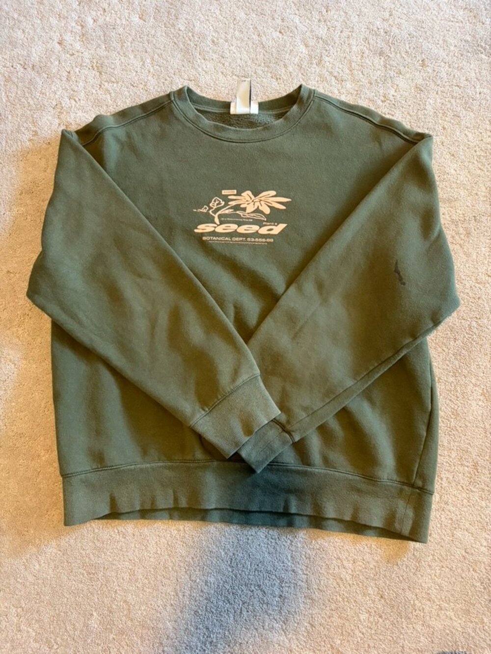H&M green seed botanical department crewneck sweatshirt